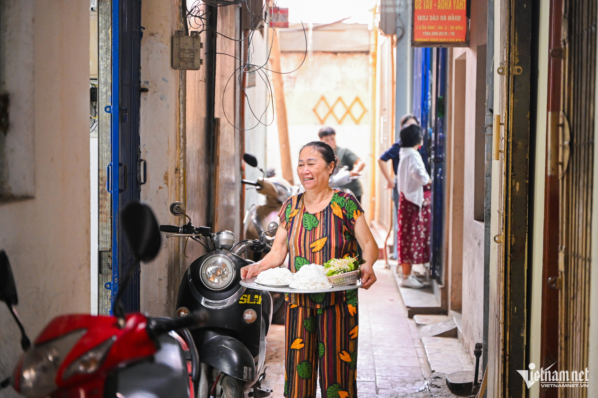 W-bun cha Ha Noi.jpg