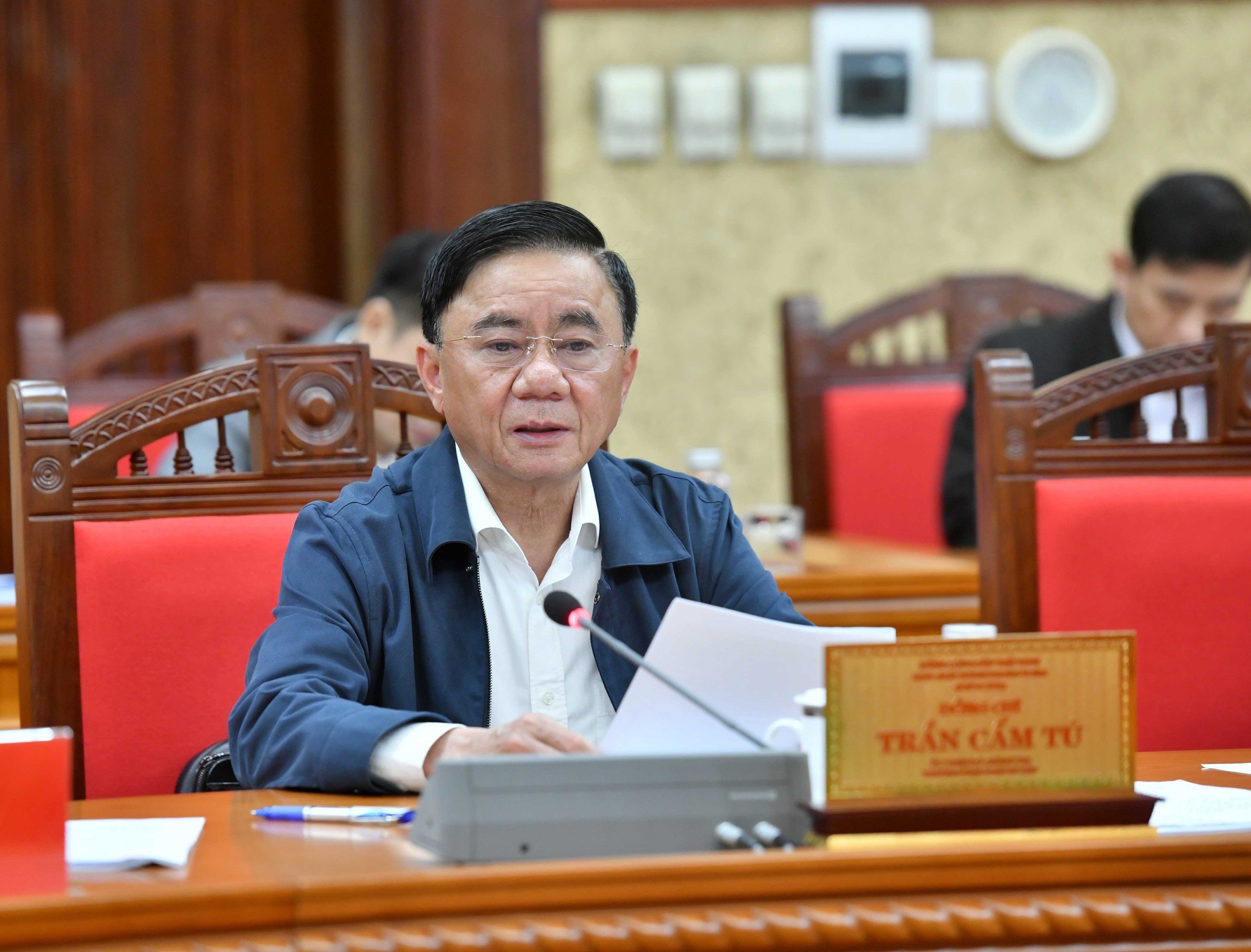 Bộ Chính trị ban hành quy định về thu hồi tài sản tham nhũng, lãng phí - Ảnh 1.
