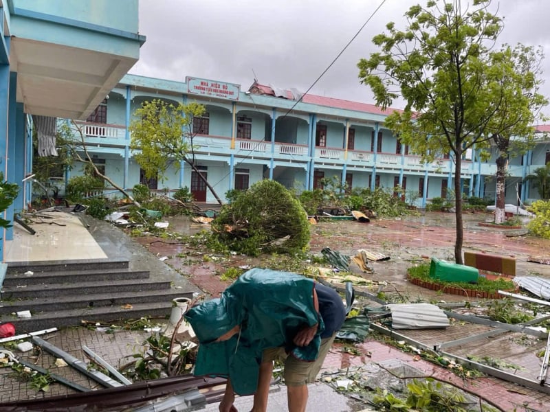 ព្យុះ​លេខ​១០​បាន​បង្ក​ការ​ខូច​ខាត​ធ្ងន់​ដល់​ថាញ់​ហ្វា-០