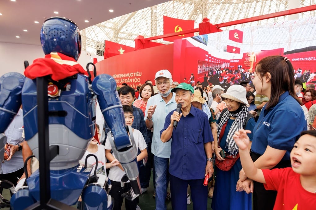 En serie opplevelser som berører patriotiske følelser på Vietnam Exhibition Center - 5