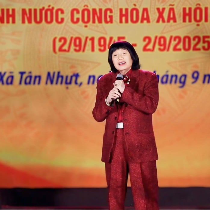 NSND Minh Vương hòa cùng khí phách dân tộc trong đêm mưa tại Bình Chánh- Ảnh 1.