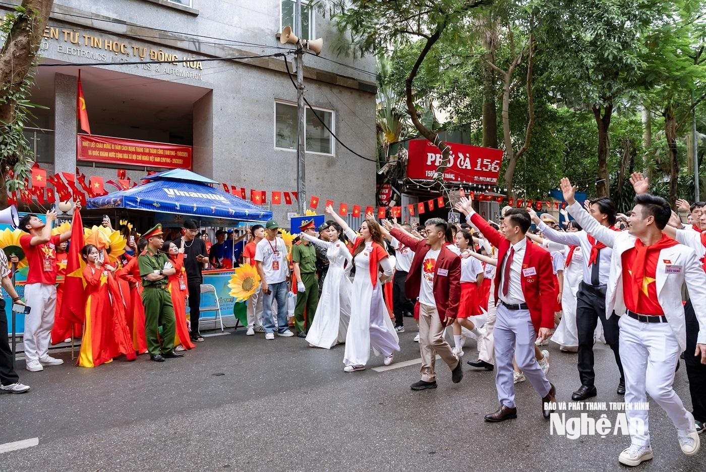 bna_8.jpg সম্পর্কে
