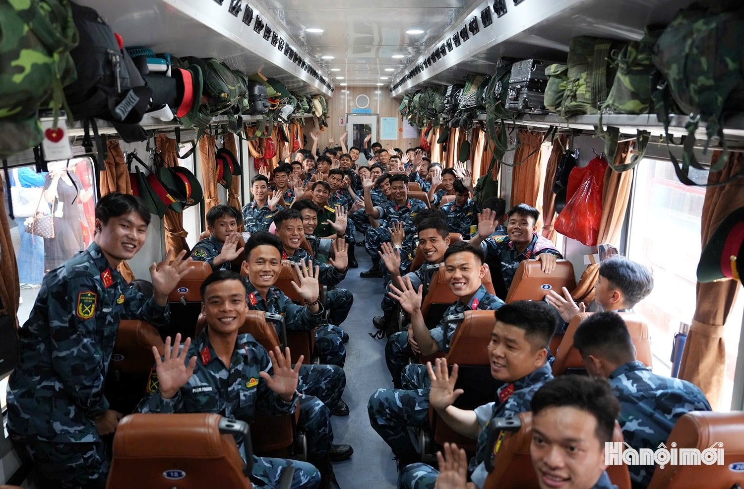 W_tienchien-si-ve-don-vi-6.jpg