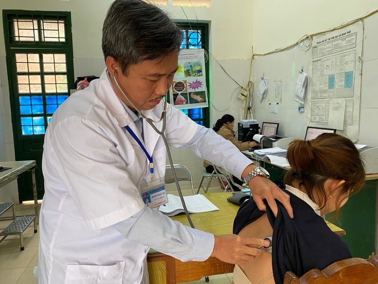 Bộ Y tế đang dự thảo hướng dẫn cơ cấu tổ chức của trạm y tế xã- Ảnh 1.