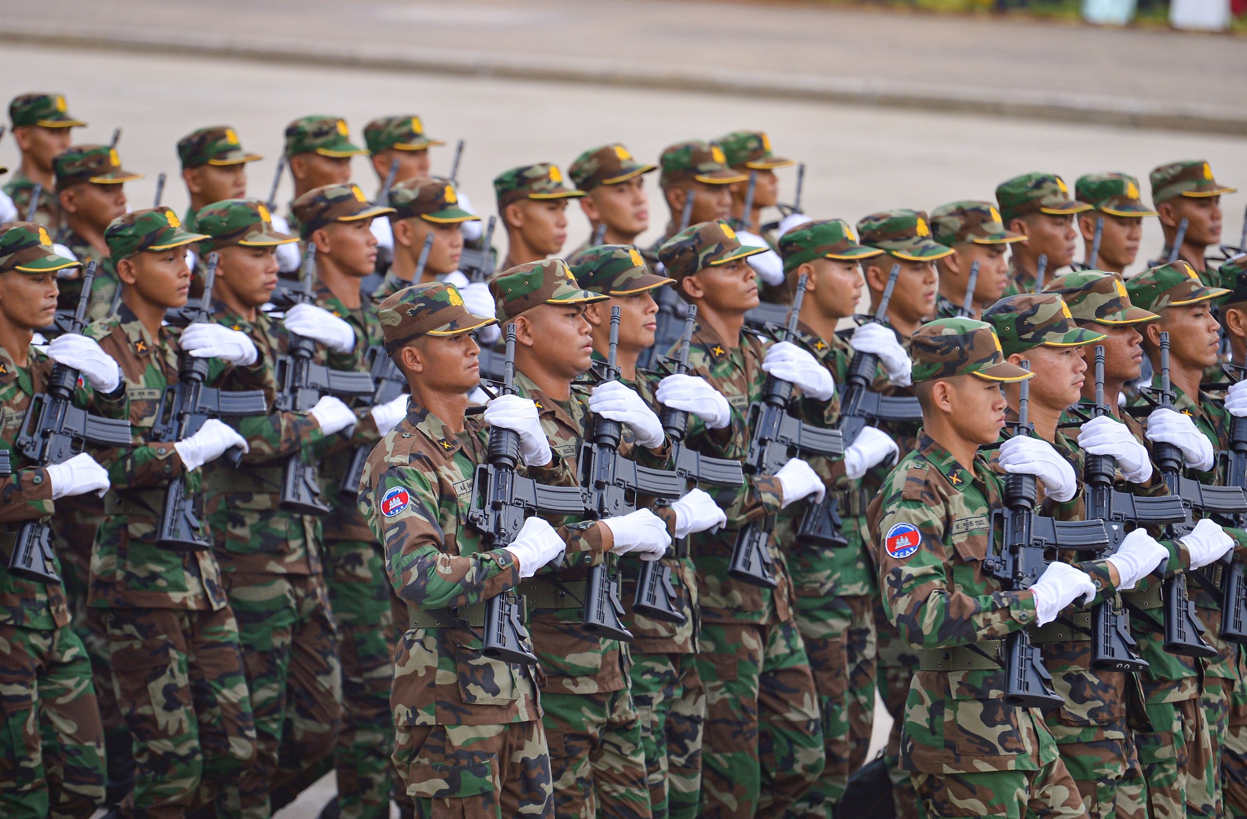 Mengungkap senjata tentara asing yang berpartisipasi dalam parade A80 - Foto 12.