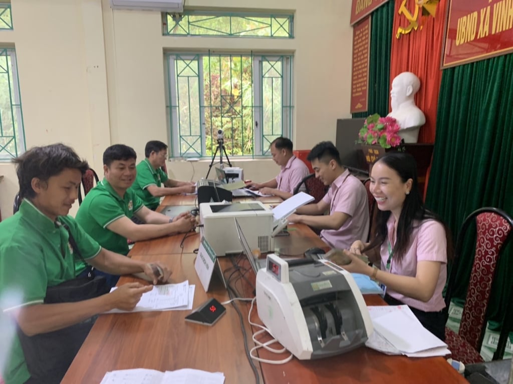 ក្រេឌីតគោលនយោបាយសង្គមជួយសិស្សជាច្រើនគ្របដណ្តប់លើថ្លៃសិក្សា និងការចំណាយលើការសិក្សាផ្សេងៗទៀត។