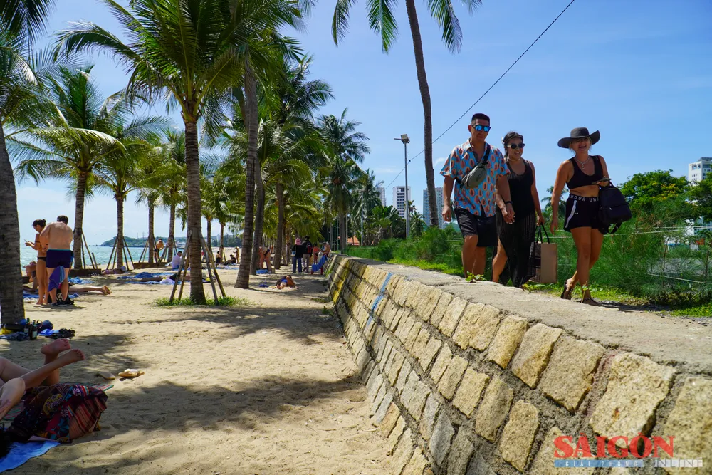 Ana Mandara Nha Trang, ឆ្នេរ Nha Trang, Khanh Hoa,
