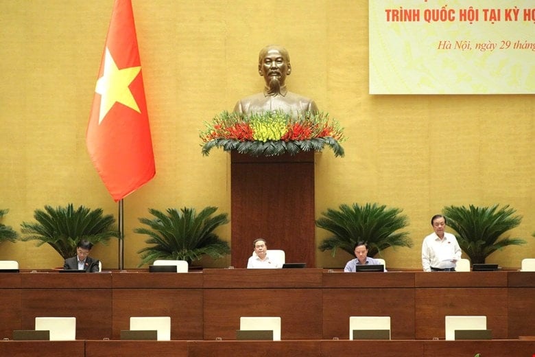 ct-va-pct-chieu.jpg