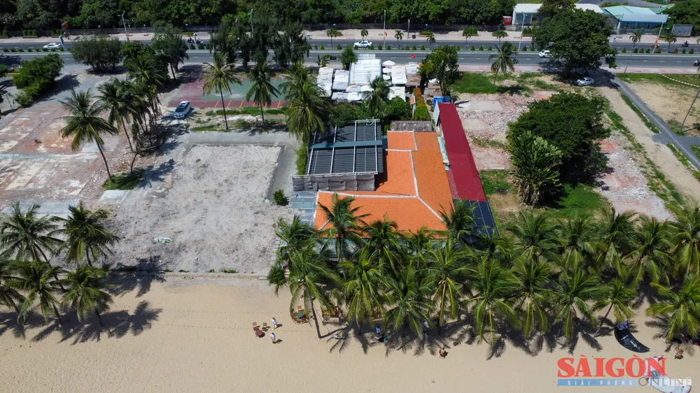 Ana Mandara Nha Trang, ឆ្នេរ Nha Trang, Khanh Hoa,