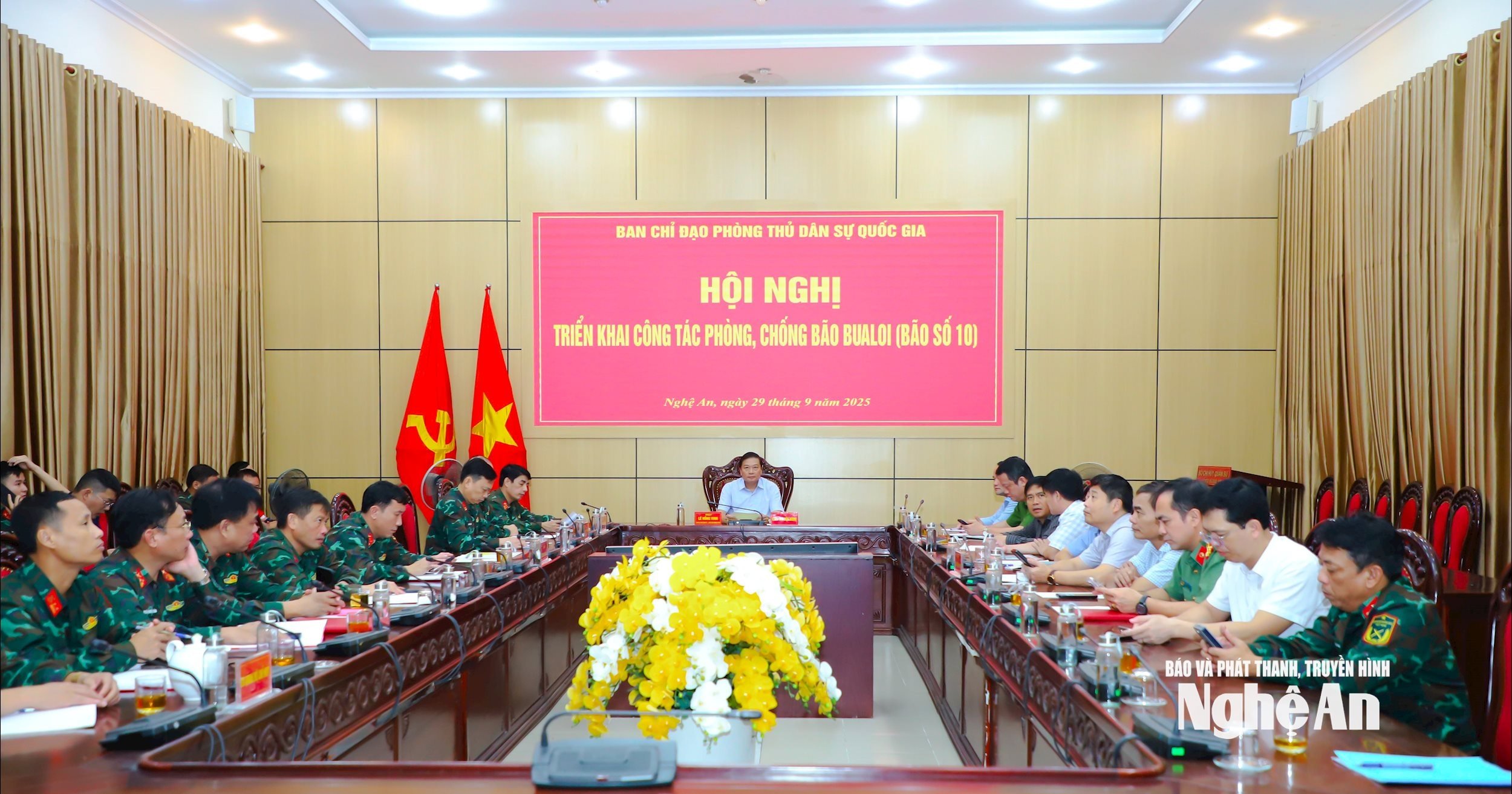 Anh-tin-bai