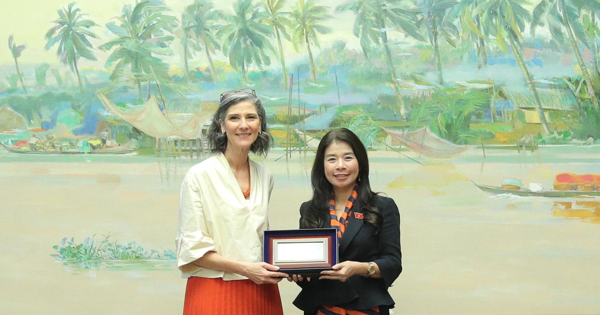 Phó Chủ nhiệm Văn phòng Quốc hội Lê Thu Hà tiếp Trưởng Đại diện thường trú UNDP tại Việt Nam