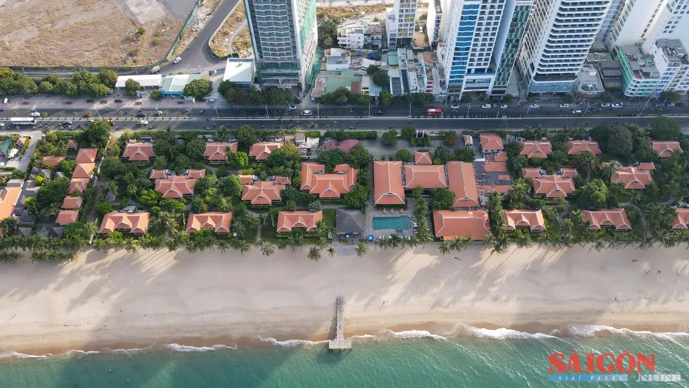 Ana Mandara Nha Trang, ឆ្នេរ Nha Trang, Khanh Hoa,