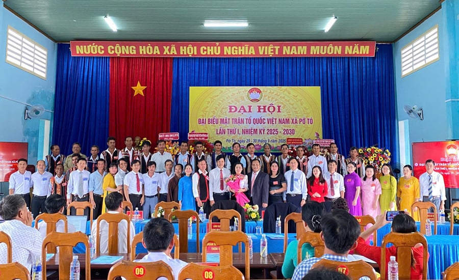 uy-ban-mttq-viet-nam-xa-po-to-khoa-i-ra-mat-dai-hoi-anh-mai-linh.jpg