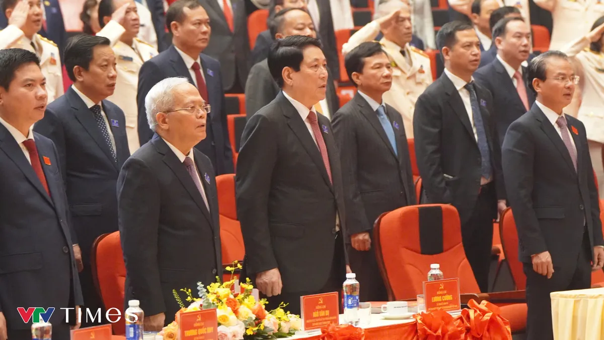 លោកប្រធាន Luong Cuong៖ ប្រែក្លាយសេចក្តីប្រាថ្នាឱ្យក្លាយជាការពិត កសាង Phu Tho សក្តិសមជាទឹកដីរបស់ស្តេច Hung - រូបថត ៣.