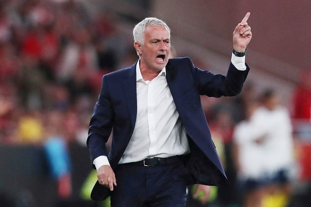 Đại gia nào dễ ngã ngựa ở Champions League, HLV Mourinho có thắng nổi đội bóng cũ?- Ảnh 1.