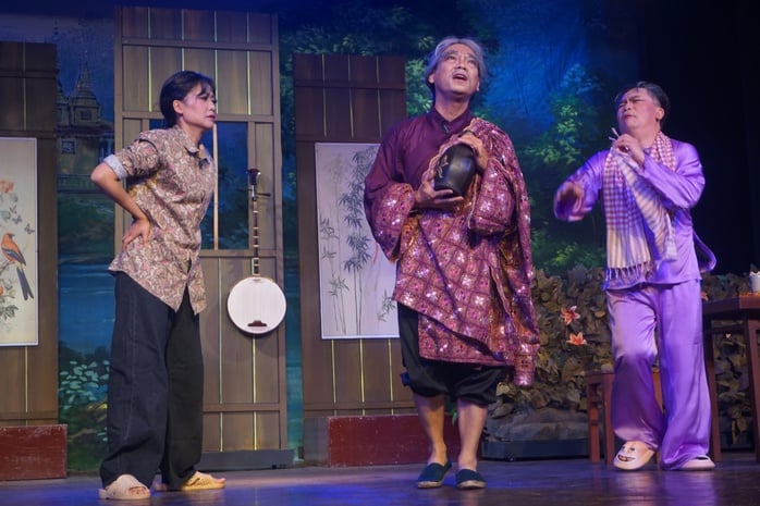 Đại Nghĩa, Hồng Ánh, Đình Toàn gây sốt với vở 