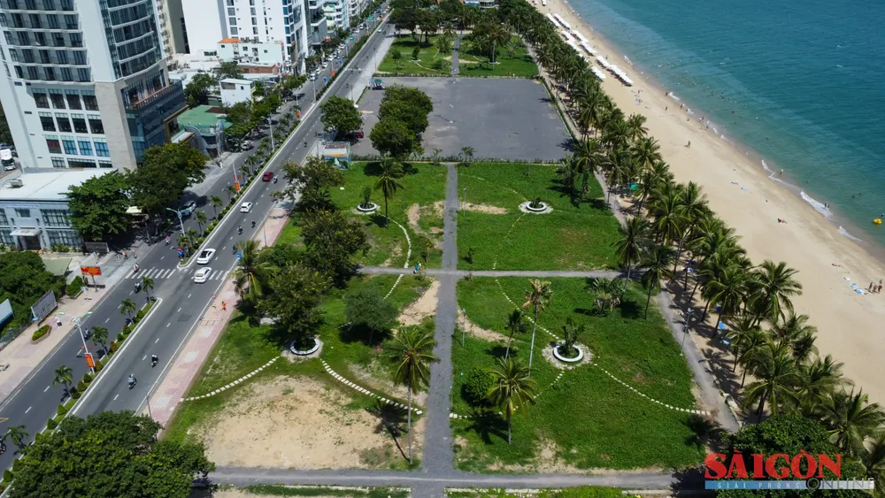 Ana Mandara Nha Trang, ឆ្នេរ Nha Trang, Khanh Hoa,