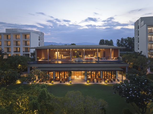 JW Marriott chính thức khai trương khách sạn hạng sang tại Cam Ranh  - Ảnh 1.