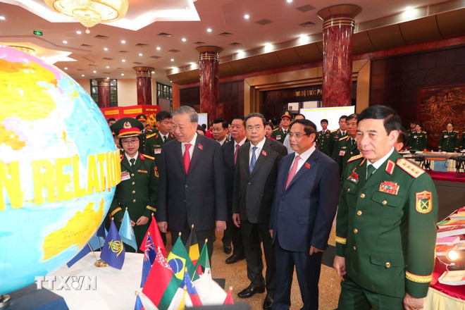 ttxvn-tong-bi-thu-to-lam-du-dai-hoi-dai-bieu-dang-bo-quan-doi-nhiem-ky-2025-2030-6.jpg