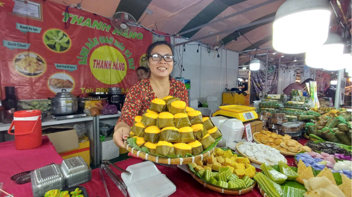មុខ​ជំនាញ​រាប់​រយ​ចូល​រួម​ក្នុង​មហោស្រព​អាហារ Ca Mau - ៣