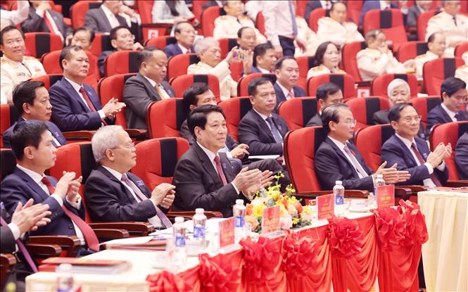 ចំណងជើងរូបថត