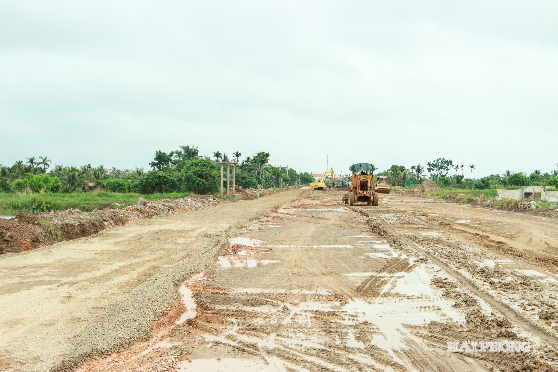 គម្រោង​វិនិយោគ​សាងសង់​ផ្លូវ​តភ្ជាប់​ផ្លូវ​ខេត្ត​៣៥៤