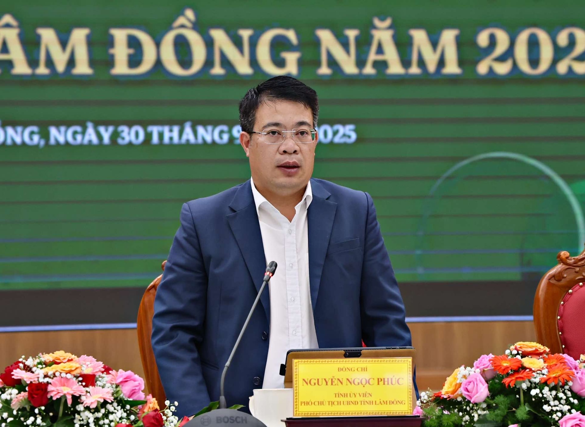 Comrade Nguyen Ngoc Phuc, Provincial Party Committee member, Vice Chairman of Lam Dong Provincial People's Committee informed about the local investment attraction policy to welcome investors in the coming time.