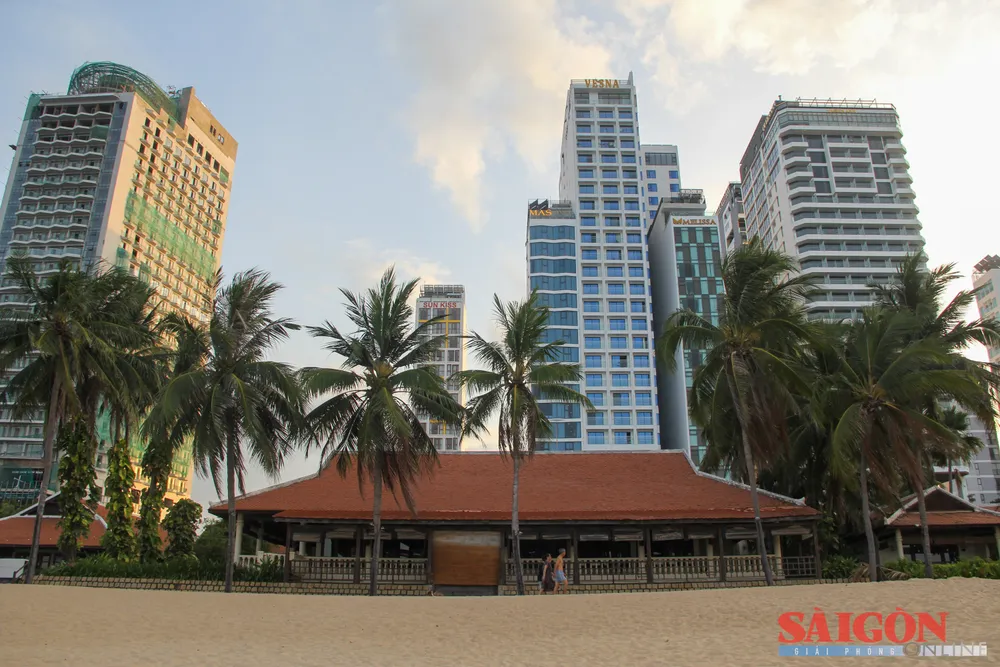Ana Mandara Nha Trang, ឆ្នេរ Nha Trang, Khanh Hoa,