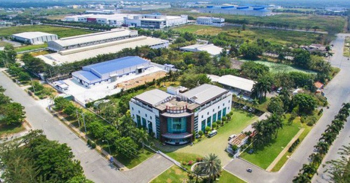 Công ty ông Đặng Thành Tâm bất ngờ thoái vốn khỏi Đại học Hùng Vương chỉ sau 4 tháng