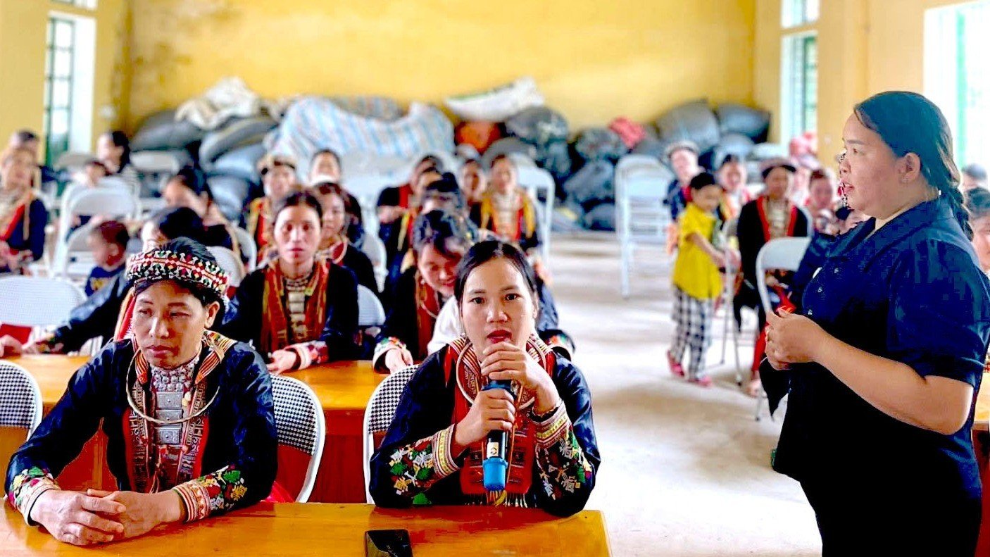 ស្ត្រី-2.jpg