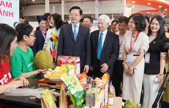 Khai mạc chuỗi sự kiện Hội chợ Du lịch quốc tế TP Hồ Chí Minh lần thứ 19 năm 2025 - Ảnh 7.