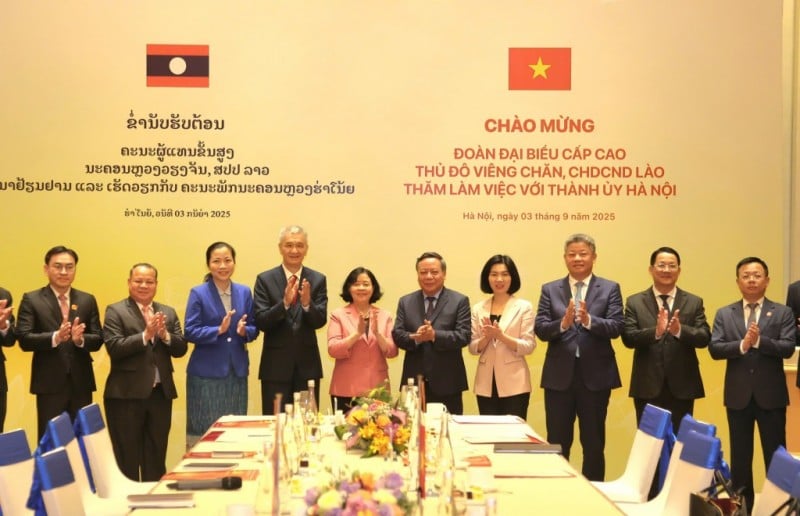 Hà Nội - Vientiane: Phát huy truyền thống, nâng tầm hợp tác song phương