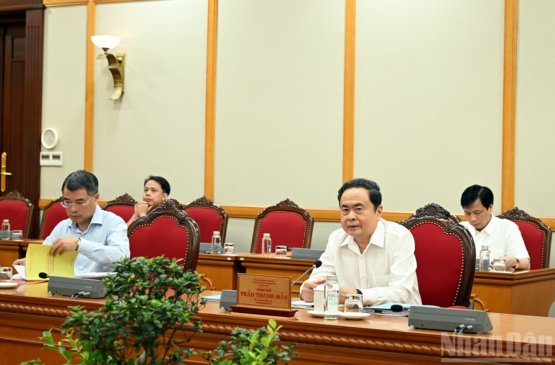 ndo_br_7-9882.jpg