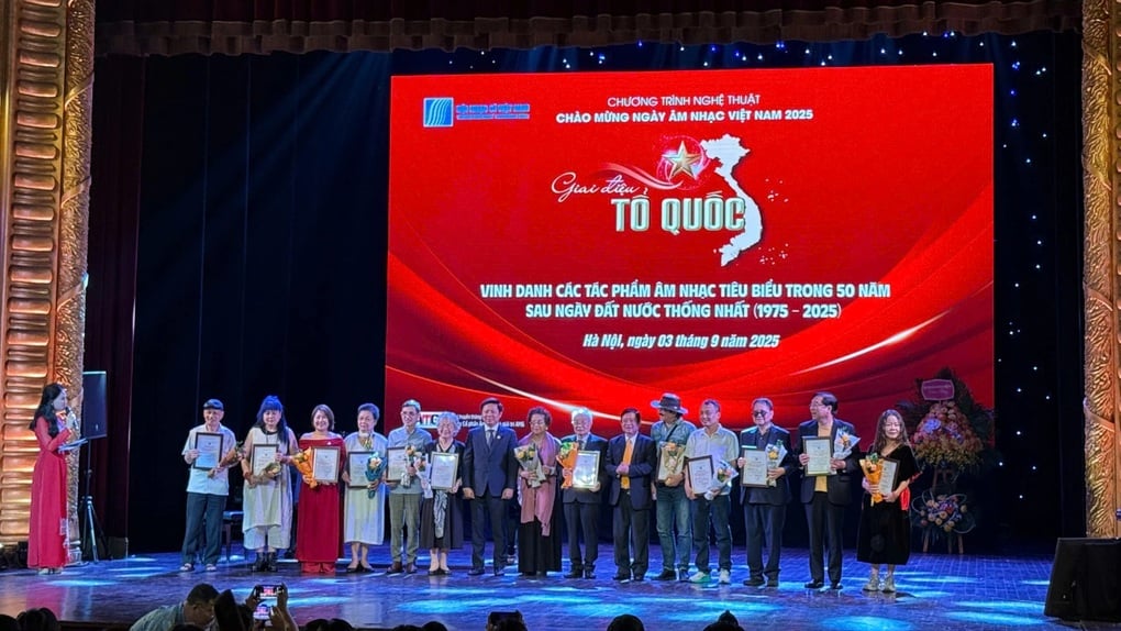 Như có Bác trong ngày đại thắng được vinh danh là 50 ca khúc tiêu biểu - 2