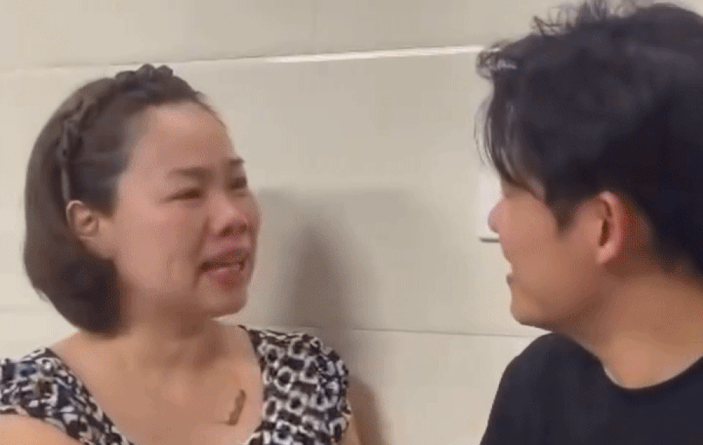 Khán giả ôm Nguyễn Văn Chung khóc nức nở vì Viết tiếp câu chuyện hòa bình - 1