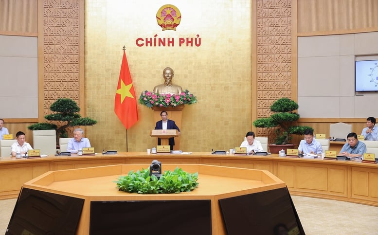 Chính phủ thảo luận về Dự án Luật Báo chí (sửa đổi) và các hồ sơ, dự án luật quan trọng khác - Ảnh 2.