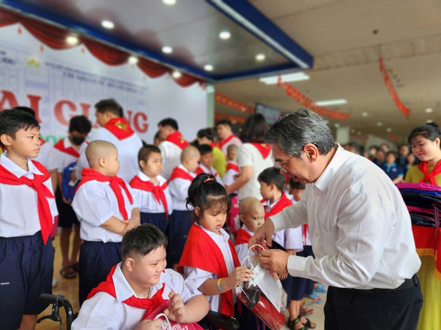 12aa1e472d6ba635ff7a.jpg
