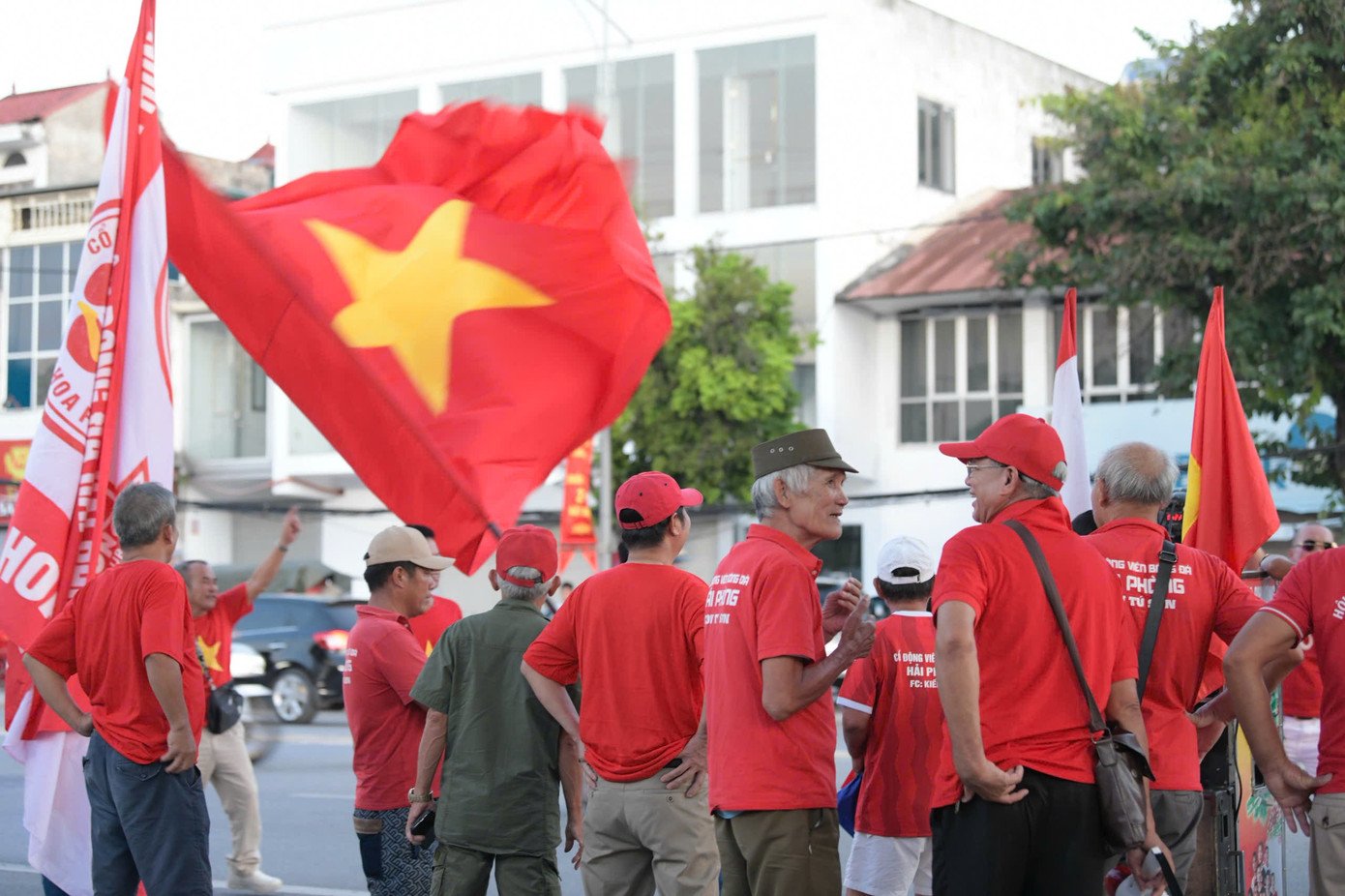z6973430451107-dcda54346fb916496cbd32c843bbd5cb.jpg