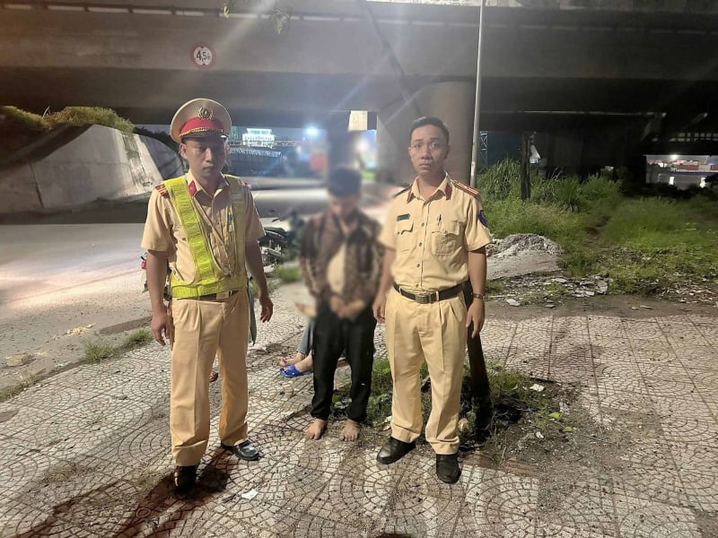 警察はドンナイ川に飛び込んだ若い男性を直ちに救助した -0