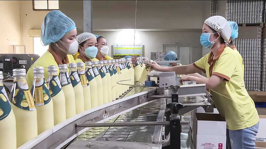 Tập trung các giải pháp tháo gỡ khó khăn, tạo thuận lợi cho doanh nghiệp phát triển sản xuất kinh doanh. Ảnh: THẢO TIÊN