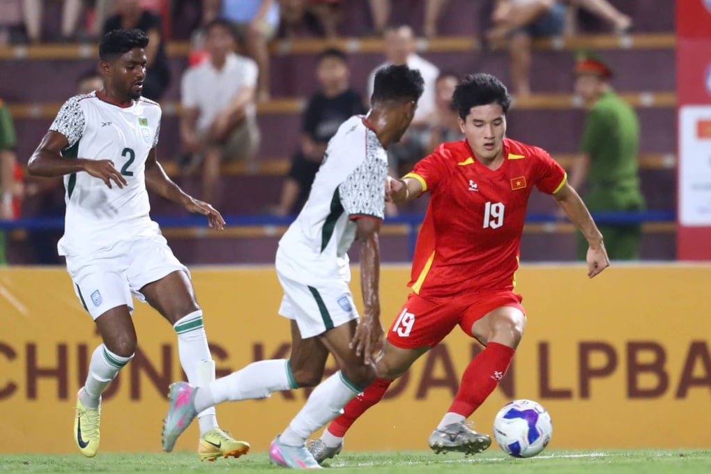 Die bangladeschische Zeitung kommentierte, als die Heimmannschaft leicht gegen U23 Vietnam verlor - 1