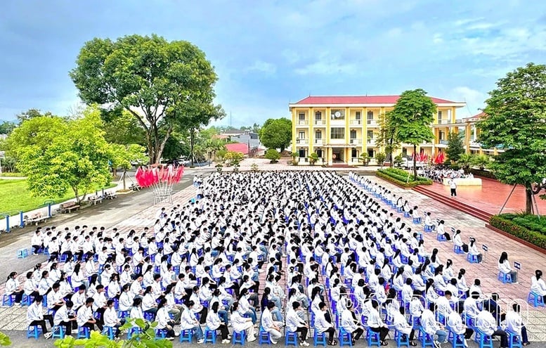 Kỷ niệm 80 năm truyền thống ngành Giáo dục và Lễ khai giảng đặc biệt- Ảnh 9.