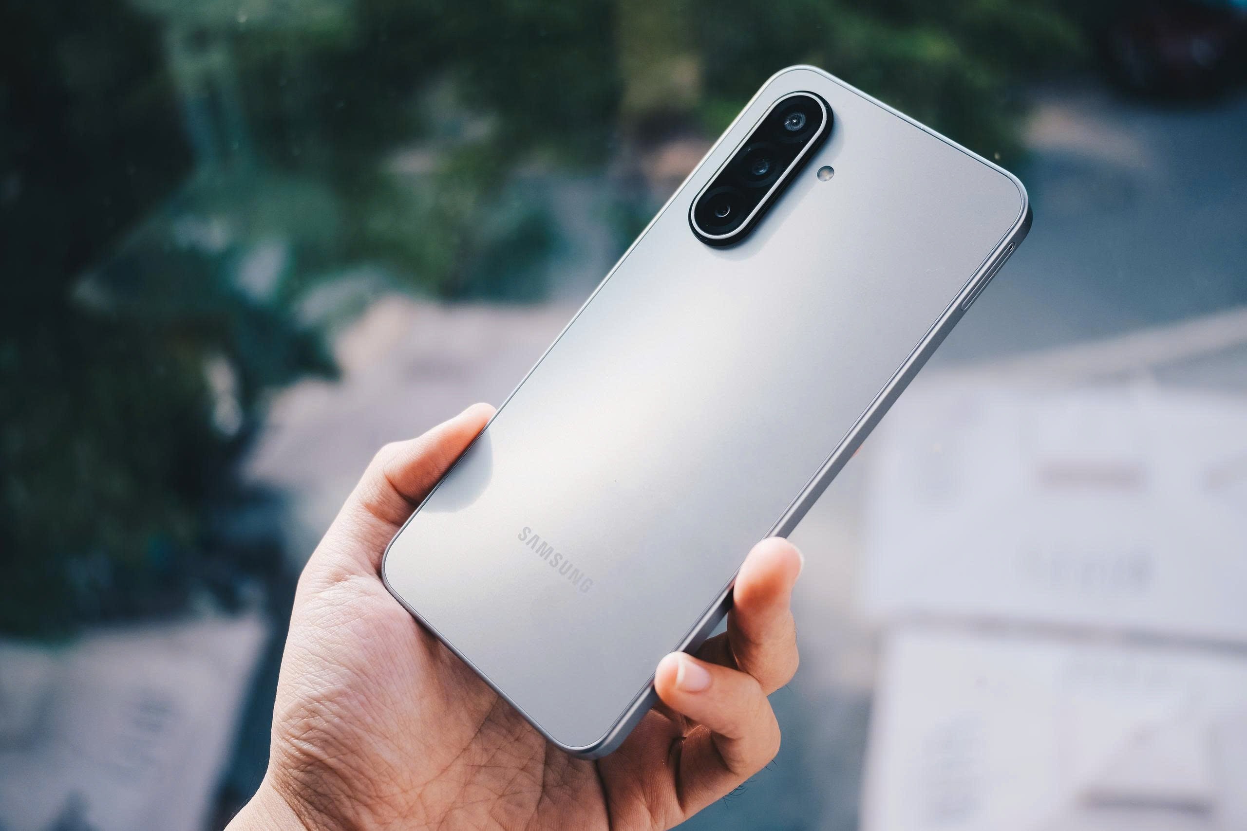 Samsung anh 14
