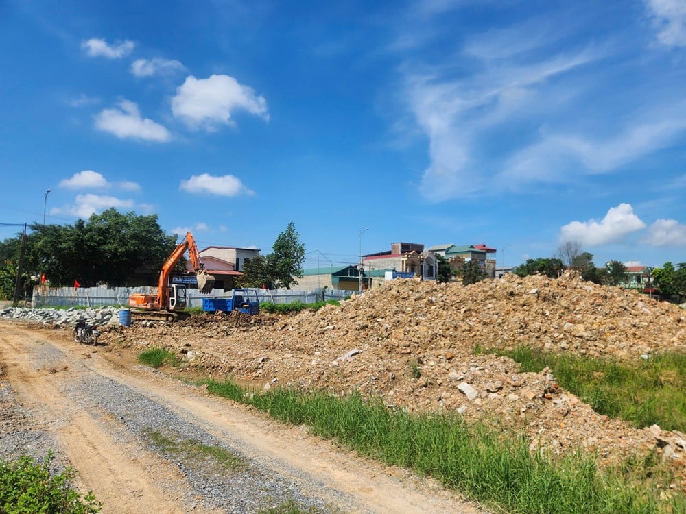 Restorasi Makam Trieu Tuong dan Istana Trinh: Mengurai simpul-simpul untuk menghidupkan kembali warisan - foto 3