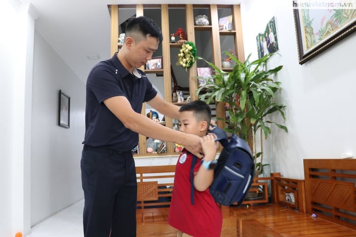 Theo chân học sinh lớp 1 dự Lễ khai giảng đặc biệt- Ảnh 7.