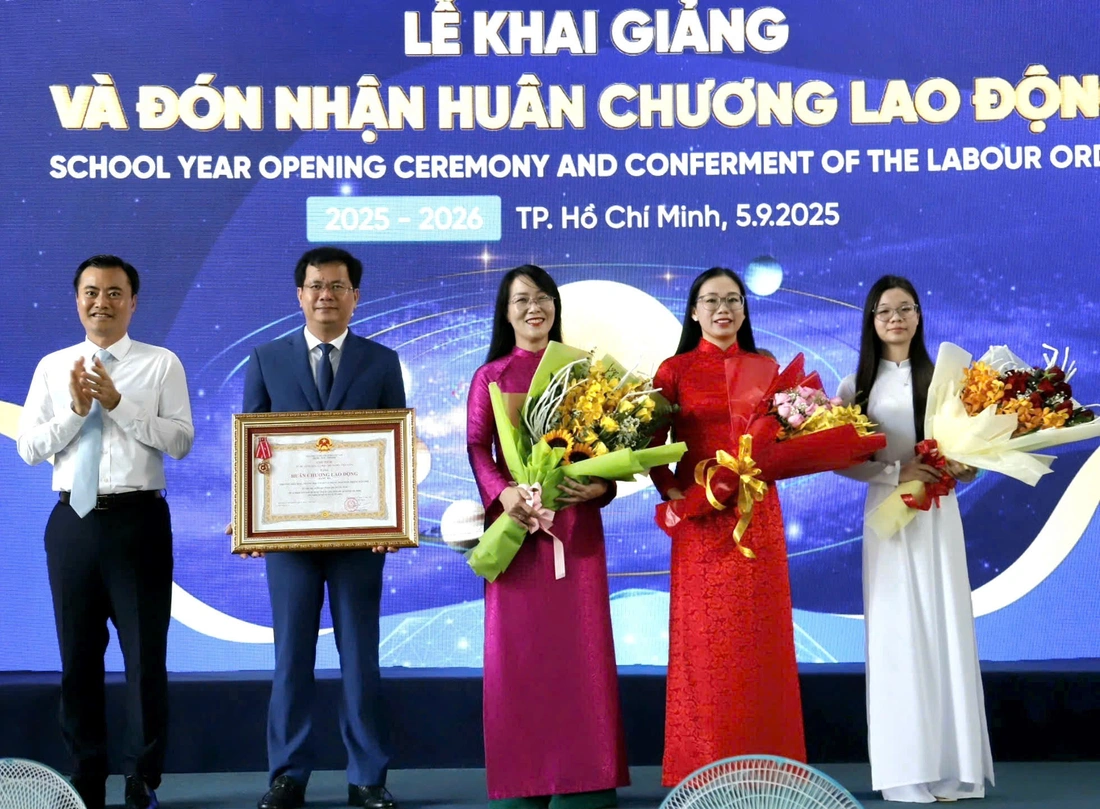26 triệu học sinh, sinh viên vào năm học mới - Ảnh 4.