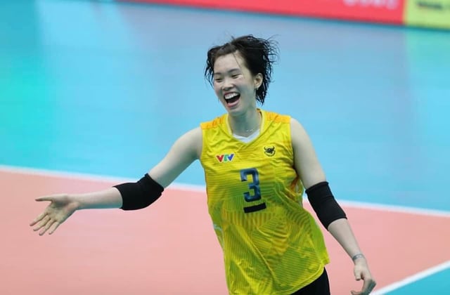 'Khủng long' Thanh Thúy đến Nhật Bản thi đấu cho CLB Gunma Green Wings- Ảnh 1.