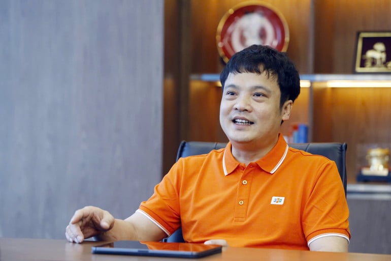 nguyen-van-khoa-2.jpg