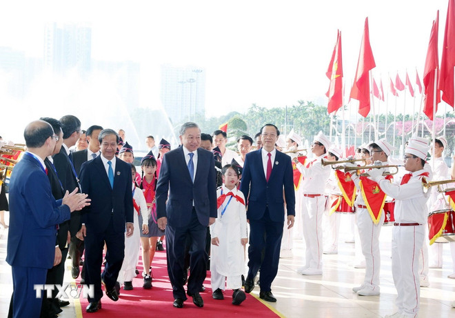 Tổng Bí thư Tô Lâm: Không áp đặt những chuẩn mực cũ cho nền giáo dục hiện đại- Ảnh 5.