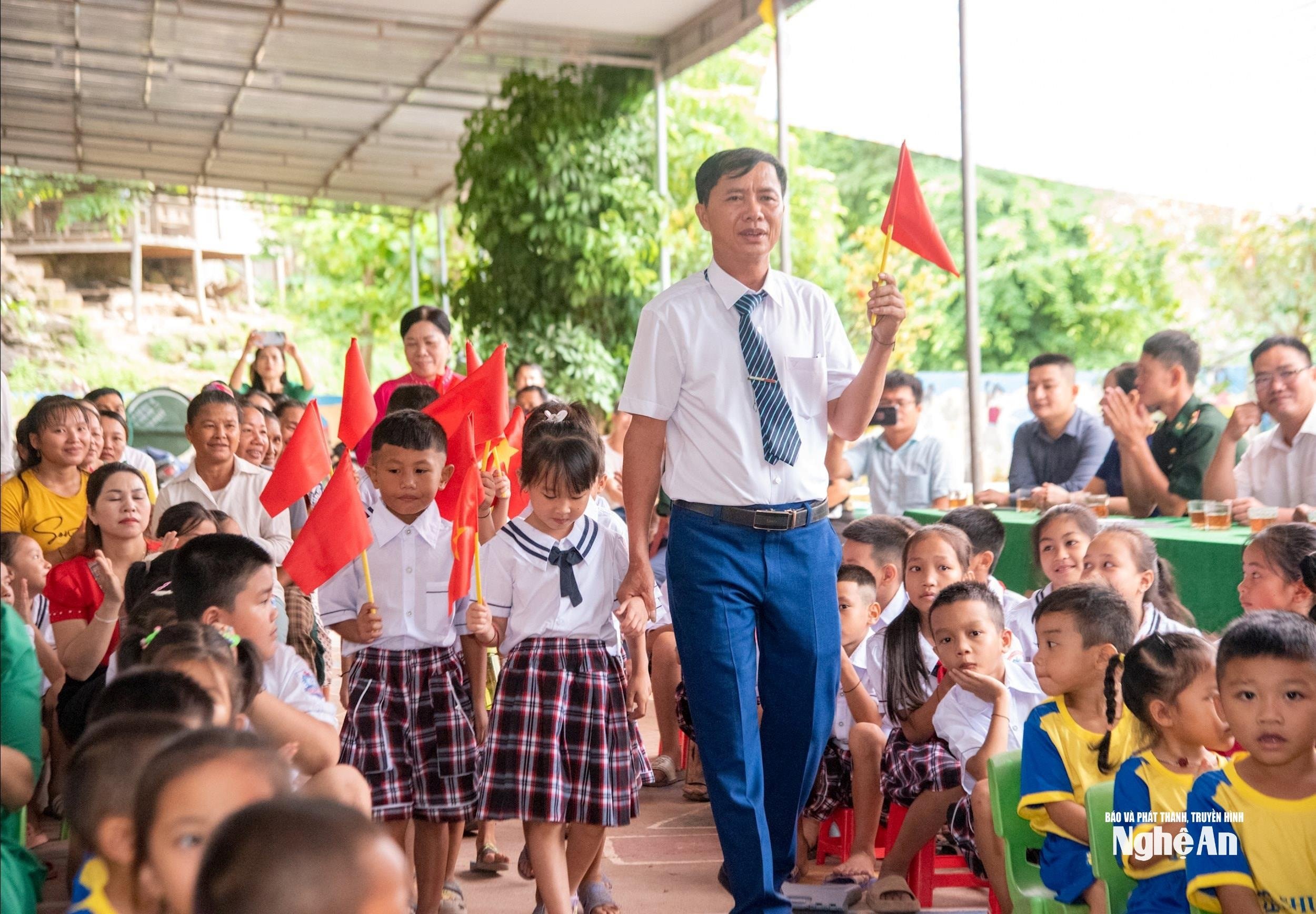 bna_khai-giang-my-ly_3-5698a5043613ae140f78956780e60019(1).jpg